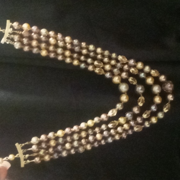 Vintage opalescent faux pearl and crystal cut glass 4 layers necklace - Picture 11 of 11